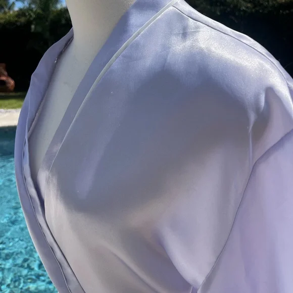 Oscar de la Renta Light Purple Satin Robe - Picture 4 of 15